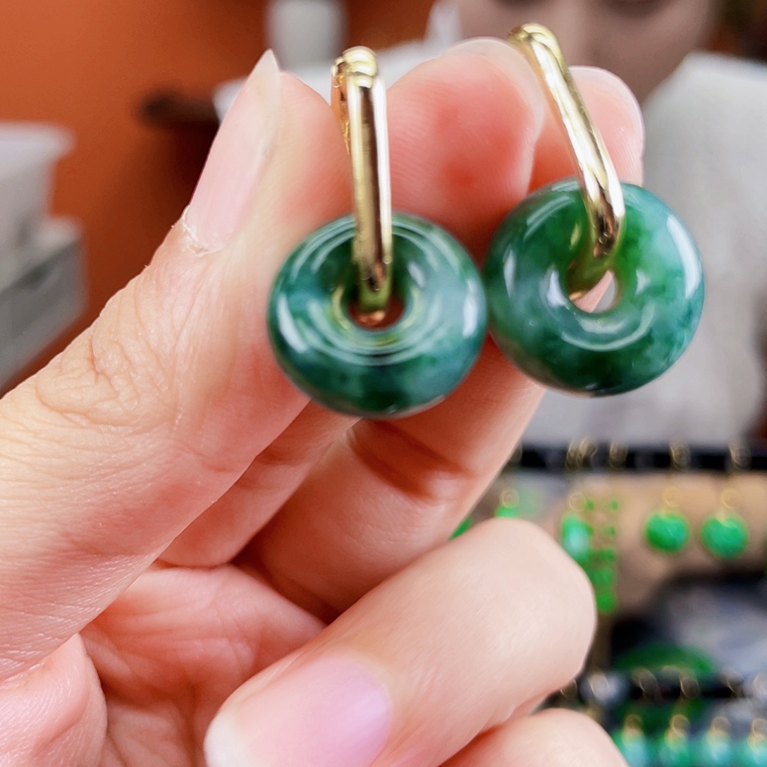 翡翠未镶嵌耳饰饰品