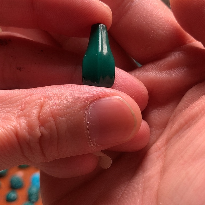 琉璃颈饰帅*油绿色10mm三通