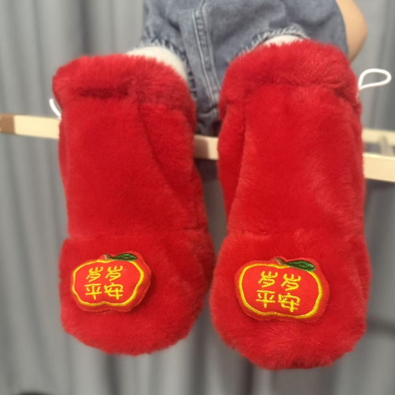 婴儿红色鞋袜秋冬季中筒袜加绒新生儿袜套学步袜子宝宝地板新年袜