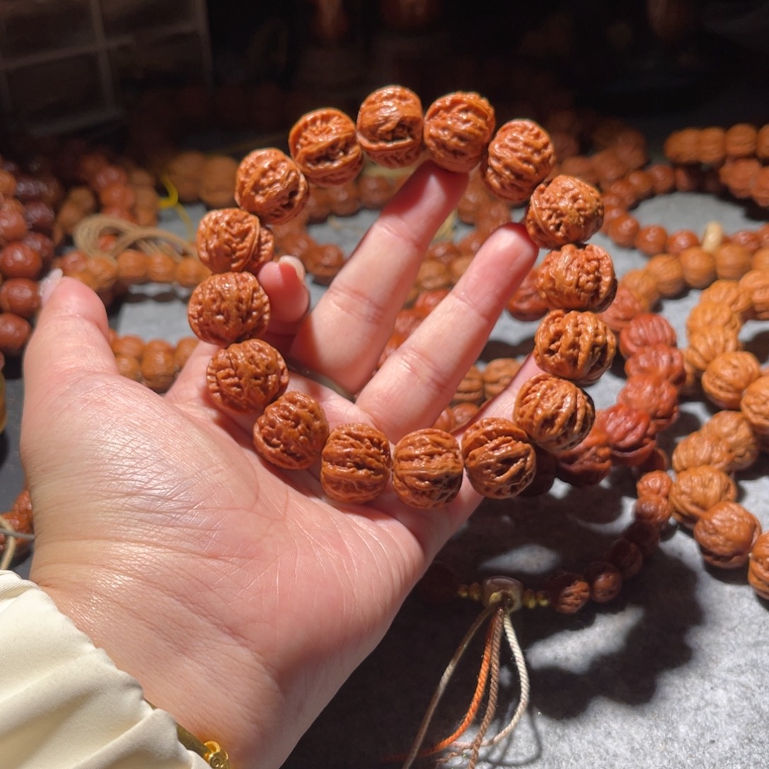 胖***叔手串文玩核桃磨盘粗筋