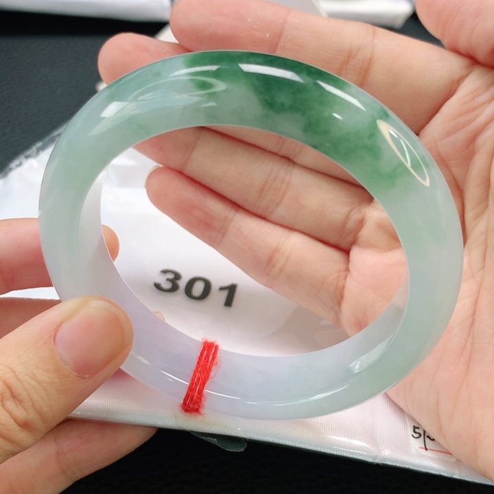 未镶嵌手镯翡翠缅甸57