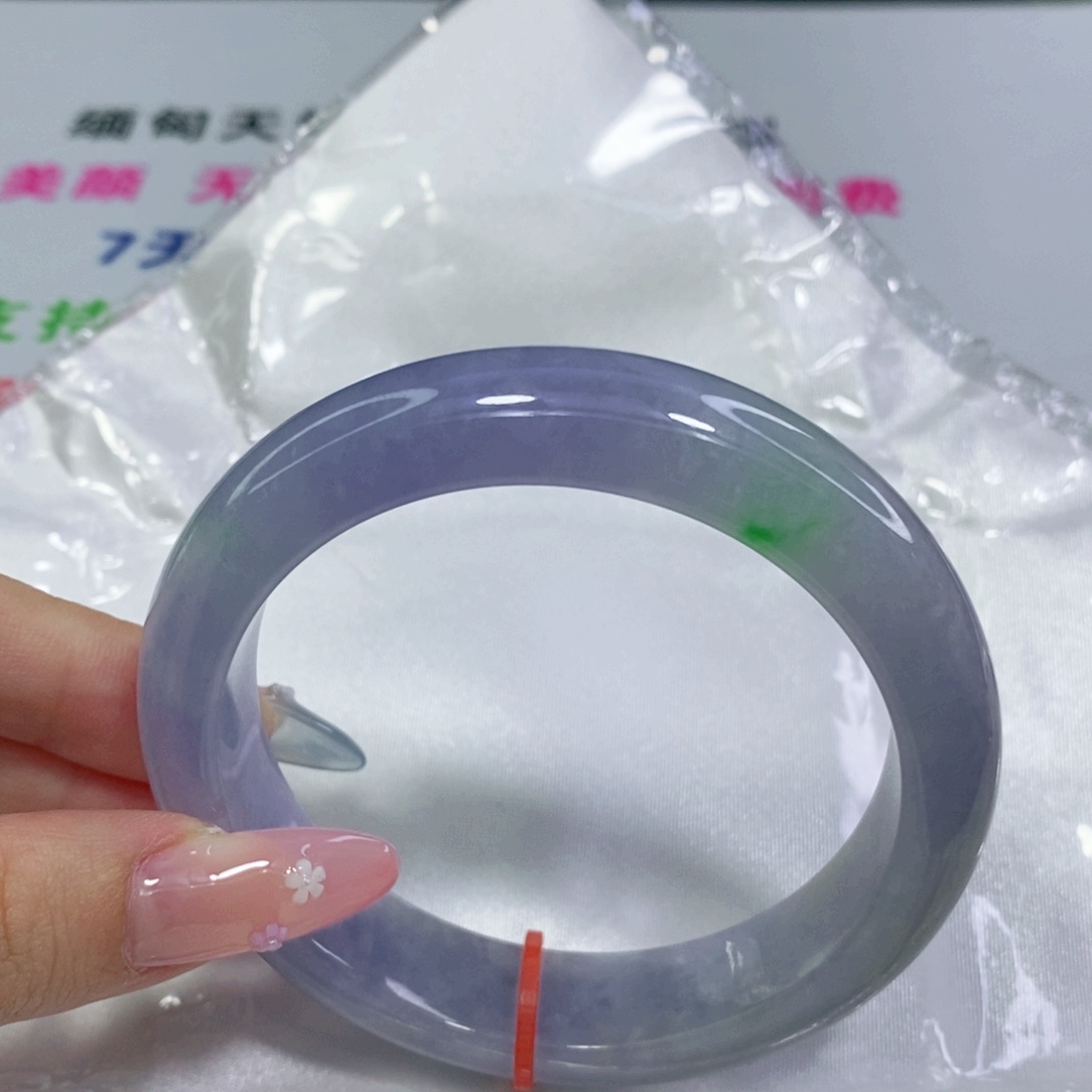 翡翠手镯未镶嵌?***?58 58 58