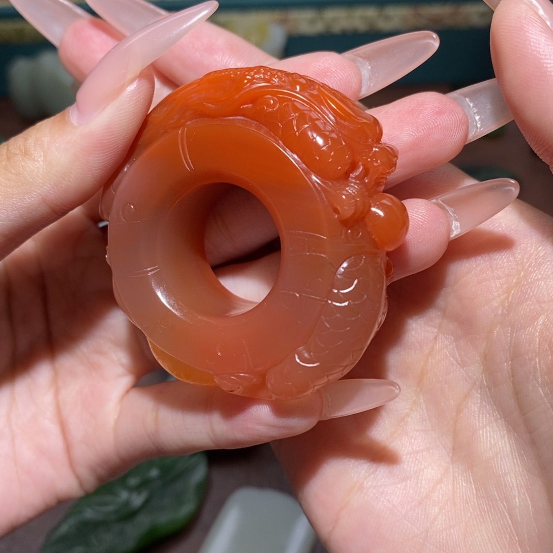 E***和田玉未镶嵌颈饰