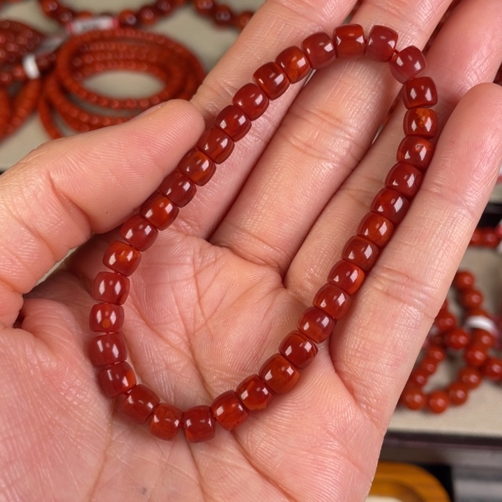 南红玛瑙手链未镶嵌