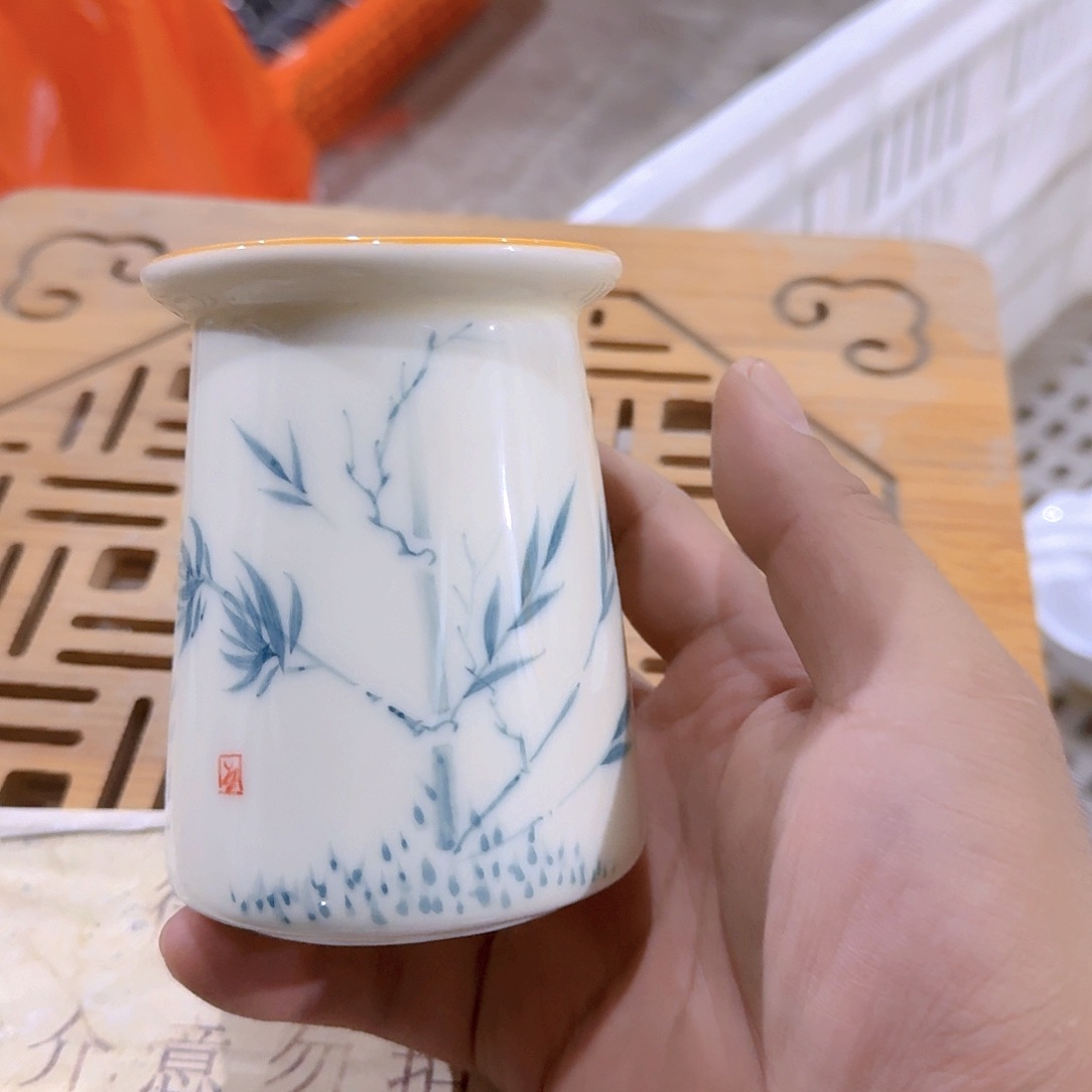 瑕疵茶具。介意勿拍