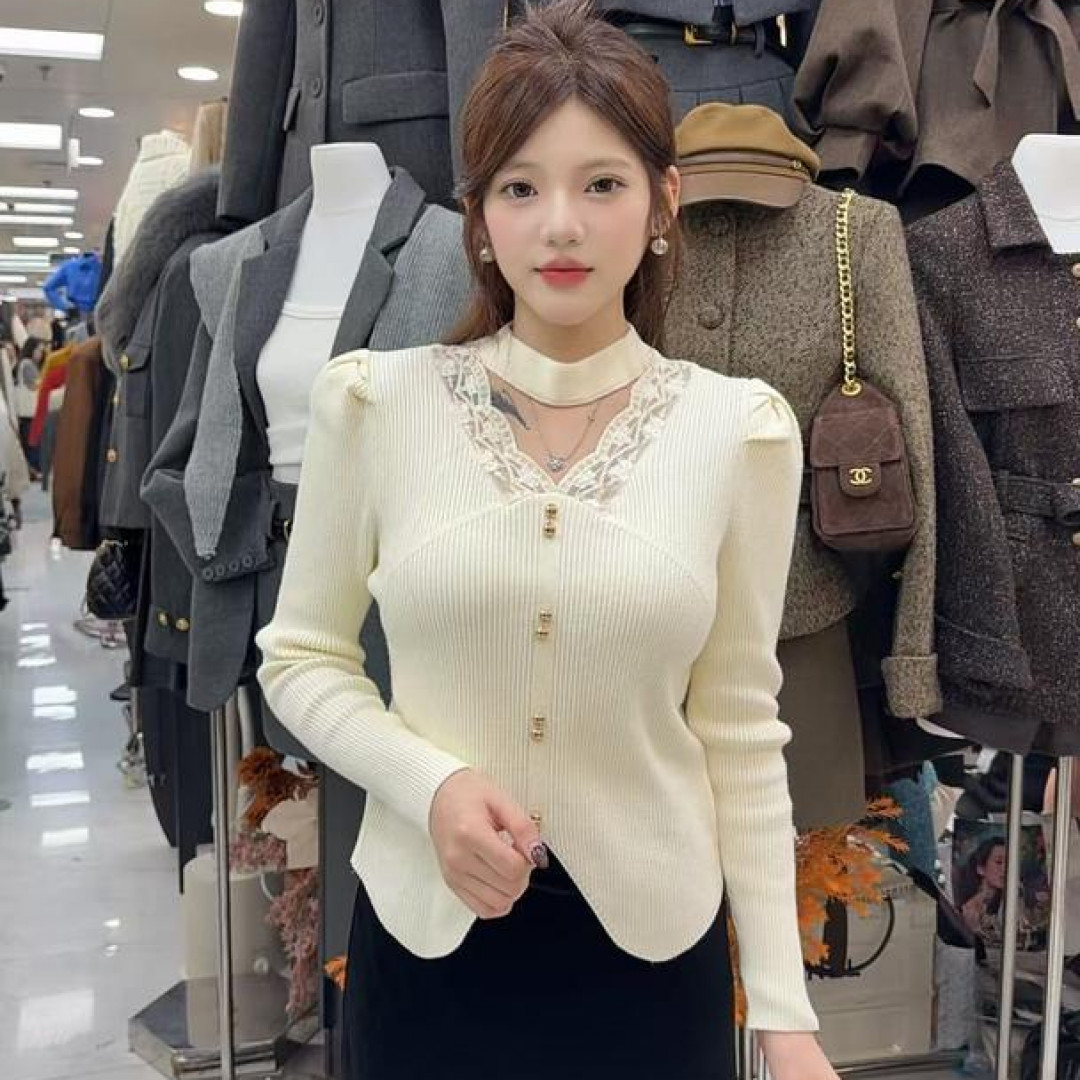 【法夏尔严选】秋冬季镂空拼接蕾丝泡泡袖显瘦不规则长袖针织衫女