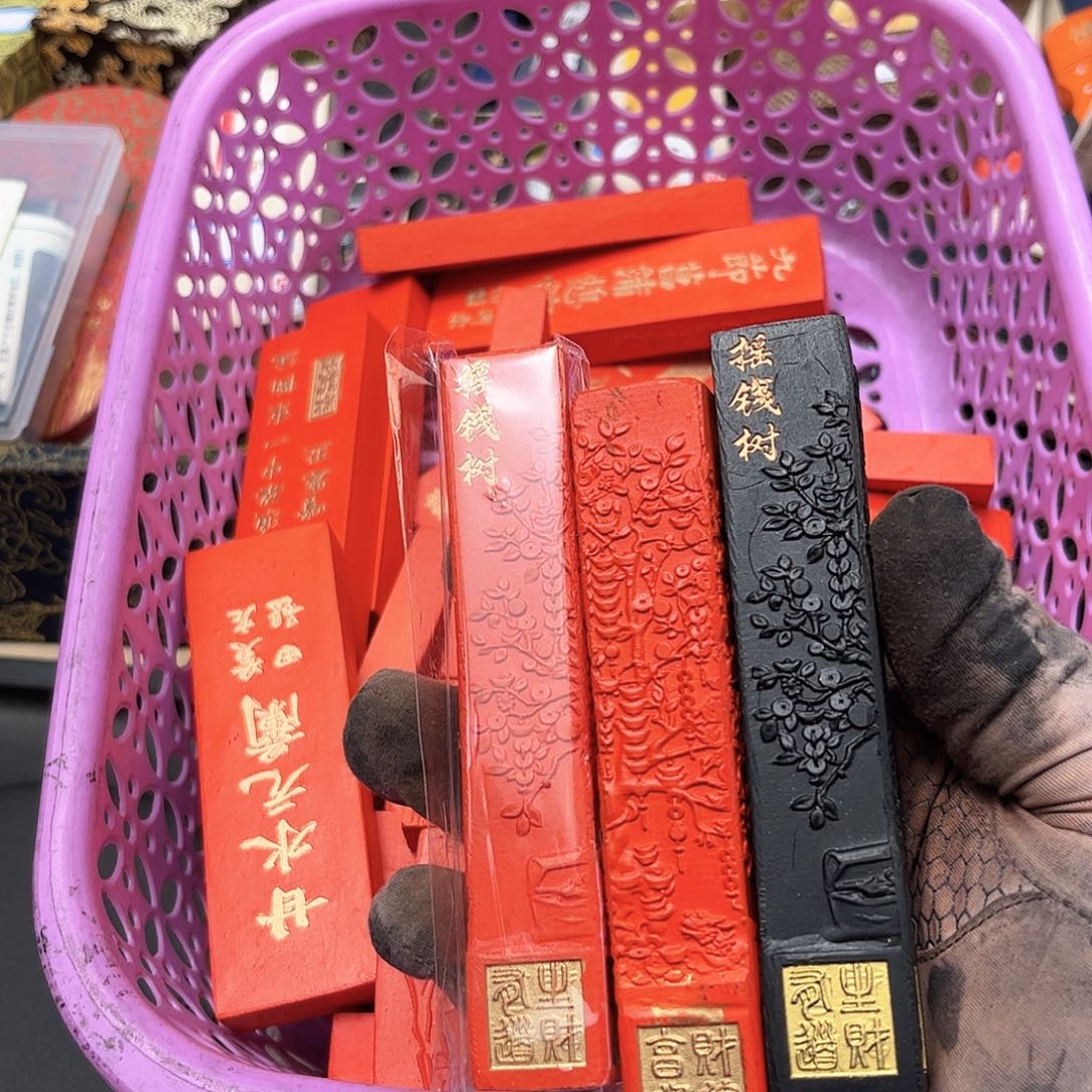 哈哈哈哈哈刚刚3条