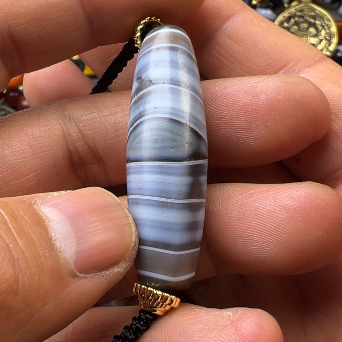 玛瑙/玉髓合金颈饰