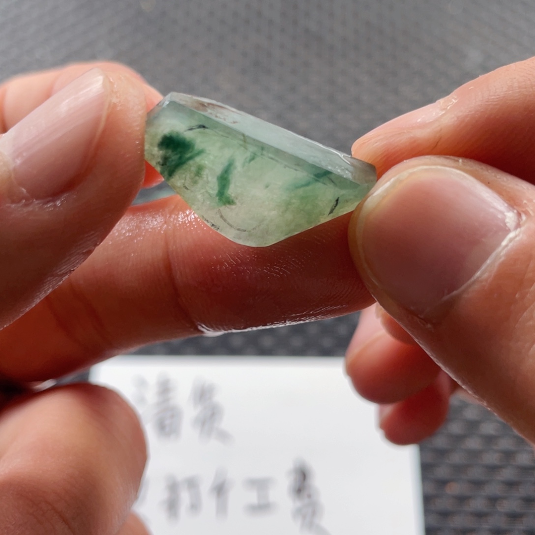 定制翡翠未镶嵌翡翠