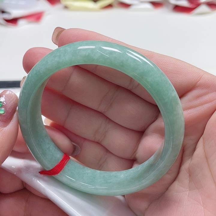 翡翠手镯未镶嵌缅甸翡翠手镯58圈