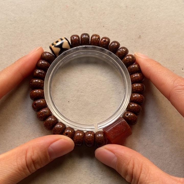 菩提把件未镶嵌多*衮星月菩提子