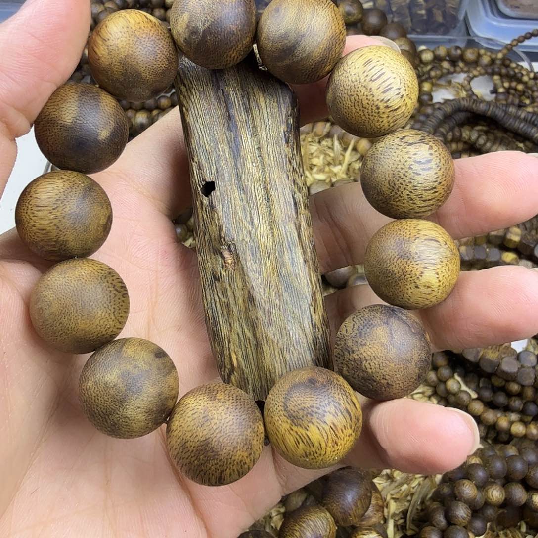 沉香沉香碎屑用****7卡1.8mm，23克➕