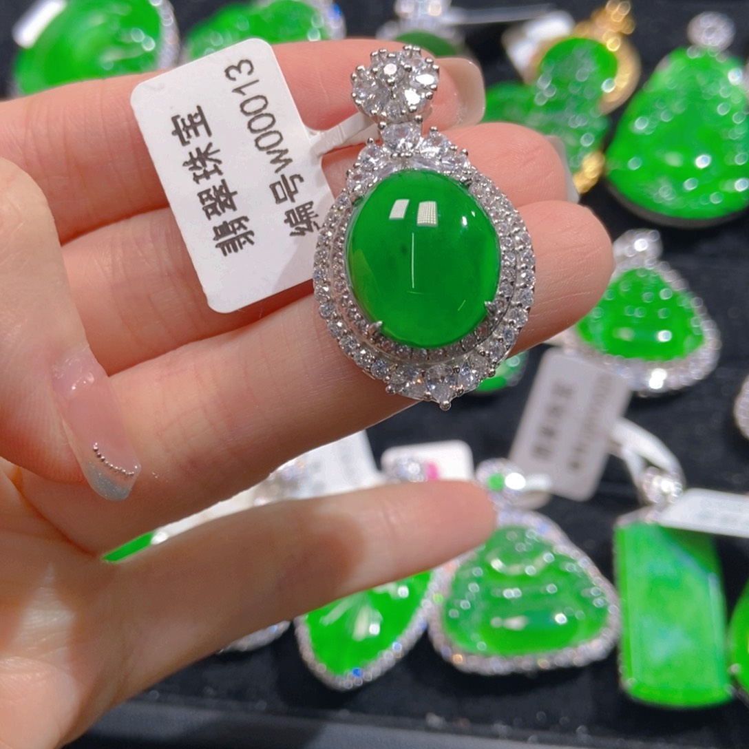 翡翠吊坠(不含链)银S925镶嵌