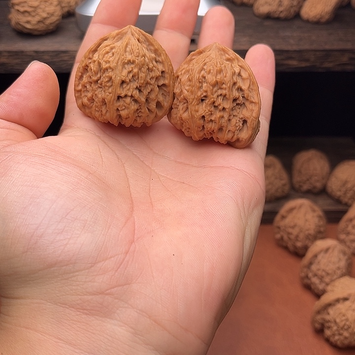 吊坠文玩核桃南疆石天残脚文玩核桃