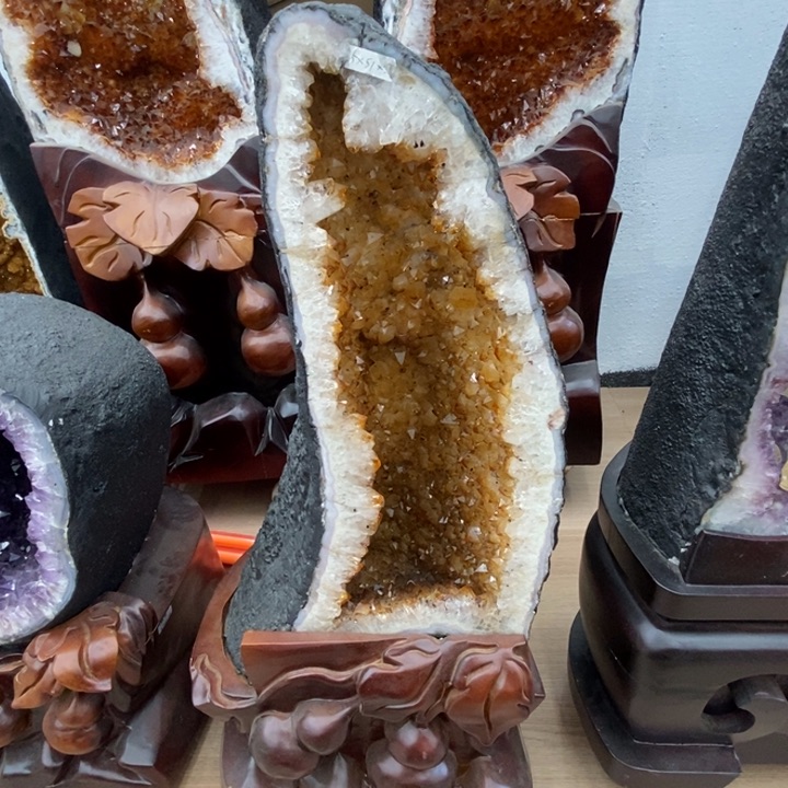 未镶嵌紫晶大型摆件（非配饰）