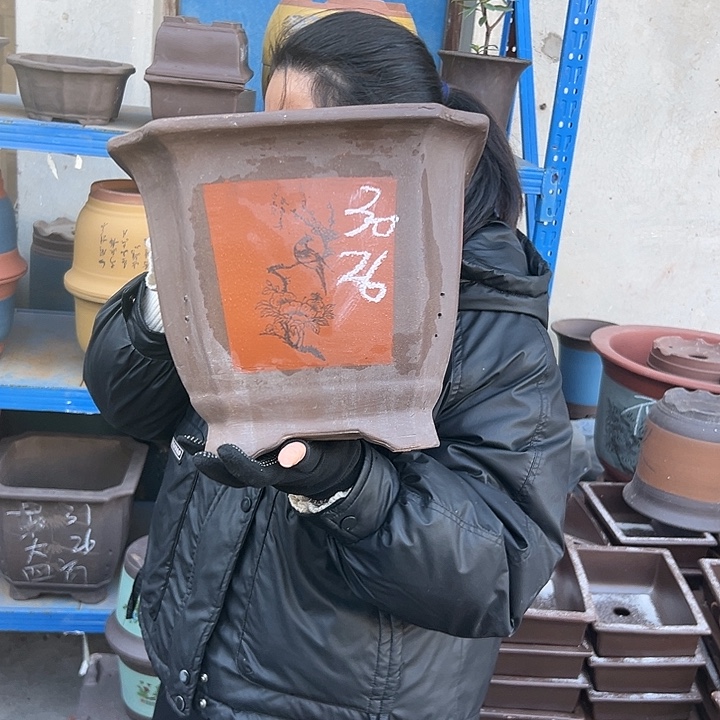 31红切角四方花盆花盆
