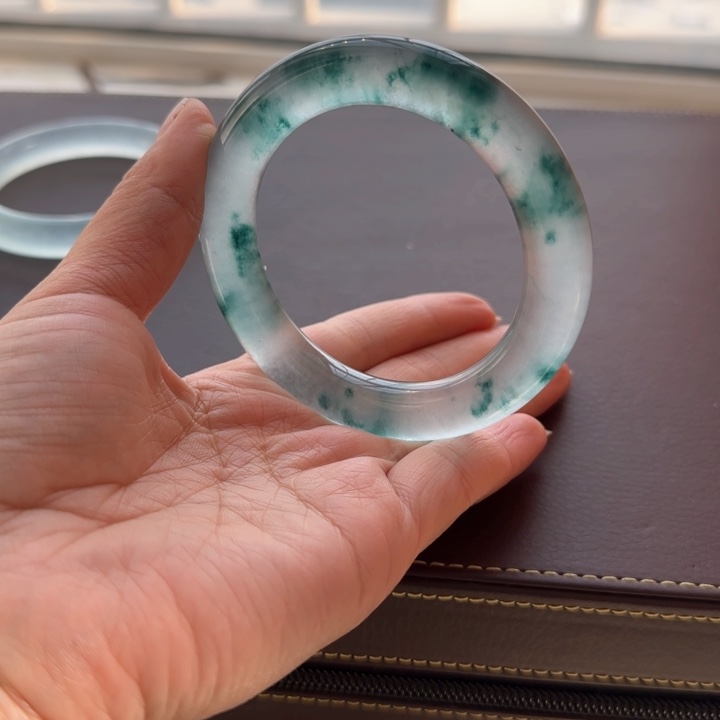 玉冰**雪时尚飘花手镯212