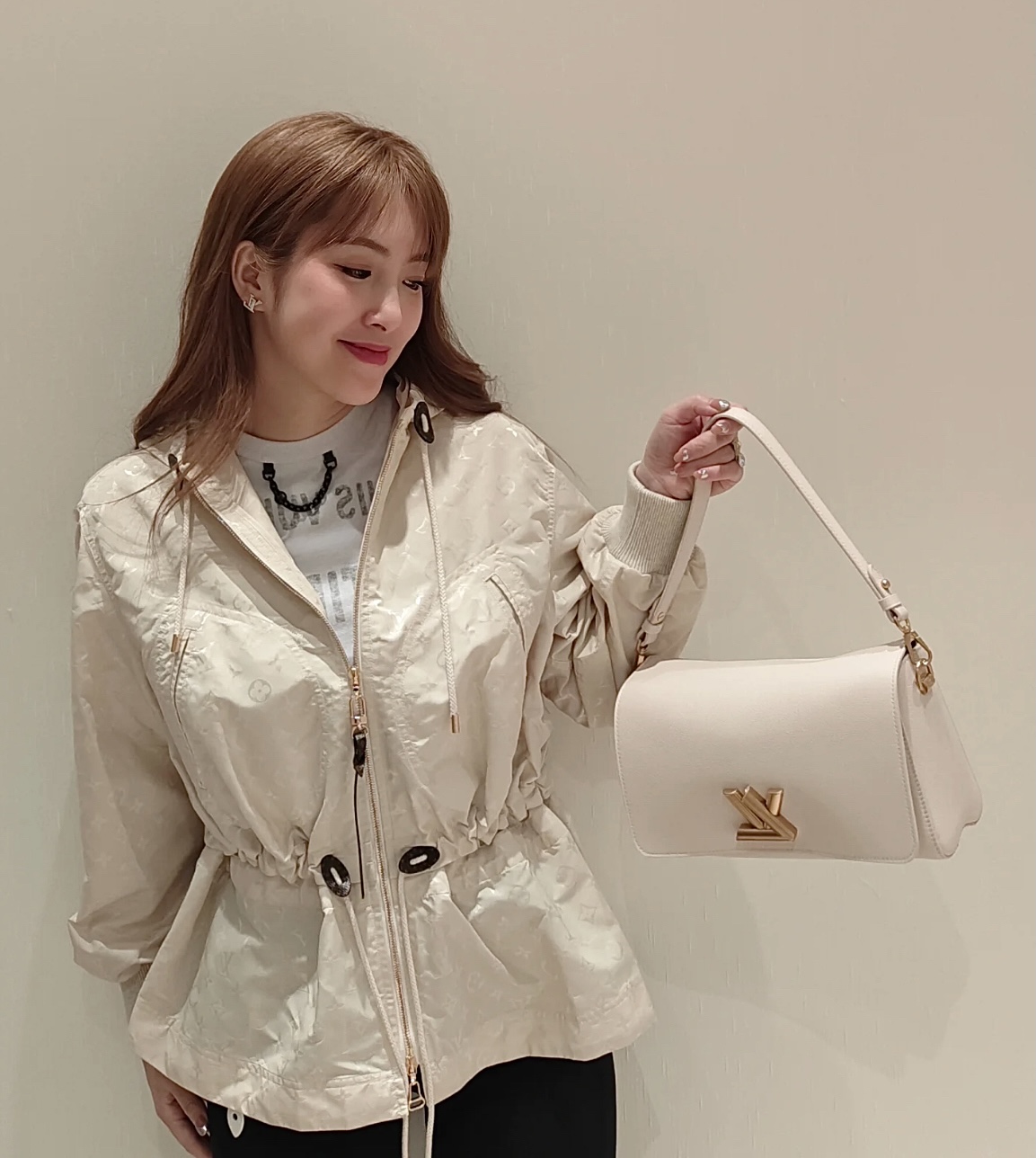 全新未使用 LouisVuitton/路易威登 bb1516  锦纶 满印冲锋衣36码