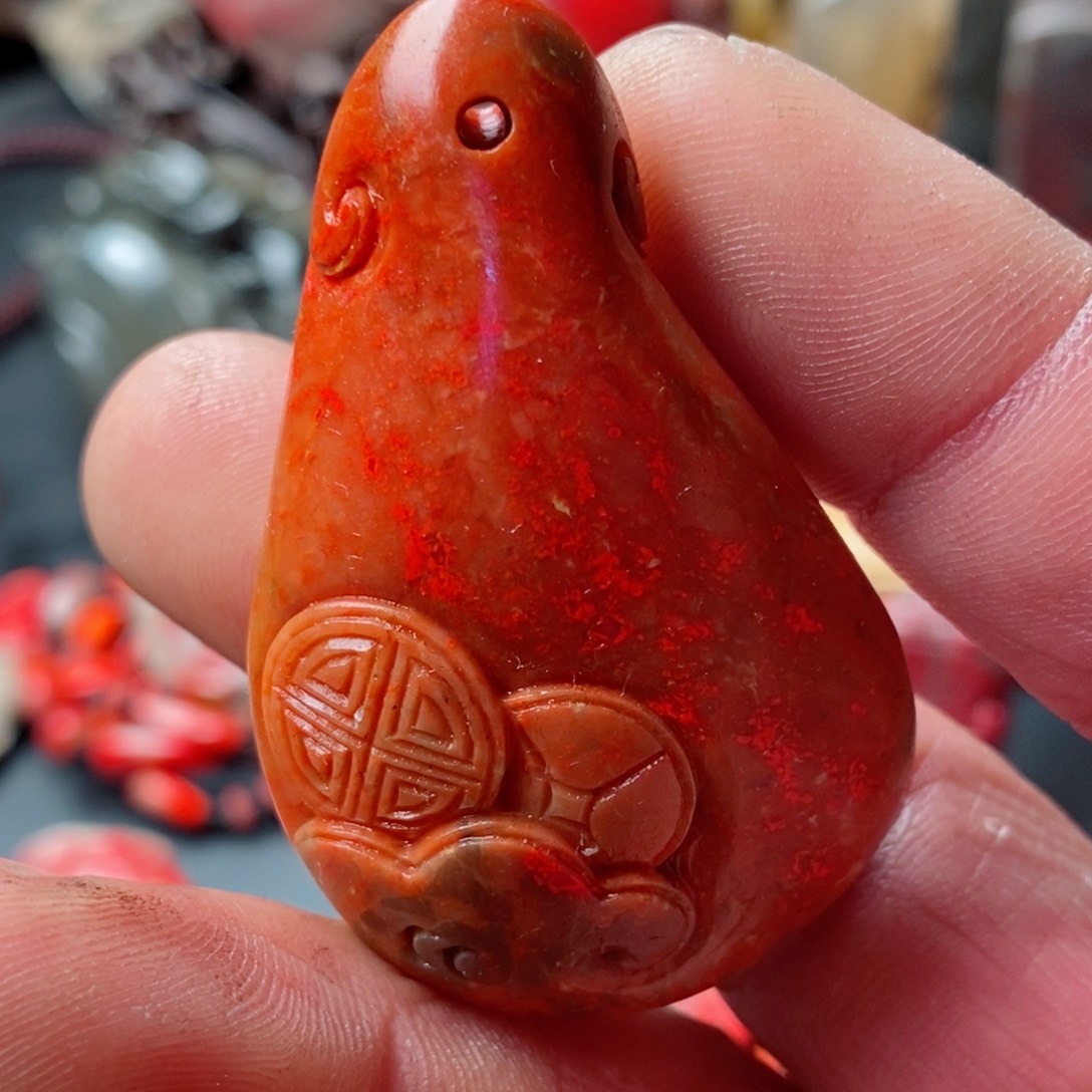 昌化鸡血石昌化鸡血石挂件