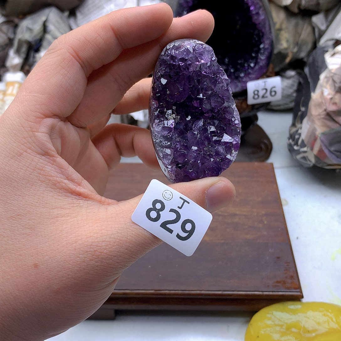 紫晶大型摆件（非配饰）未镶嵌