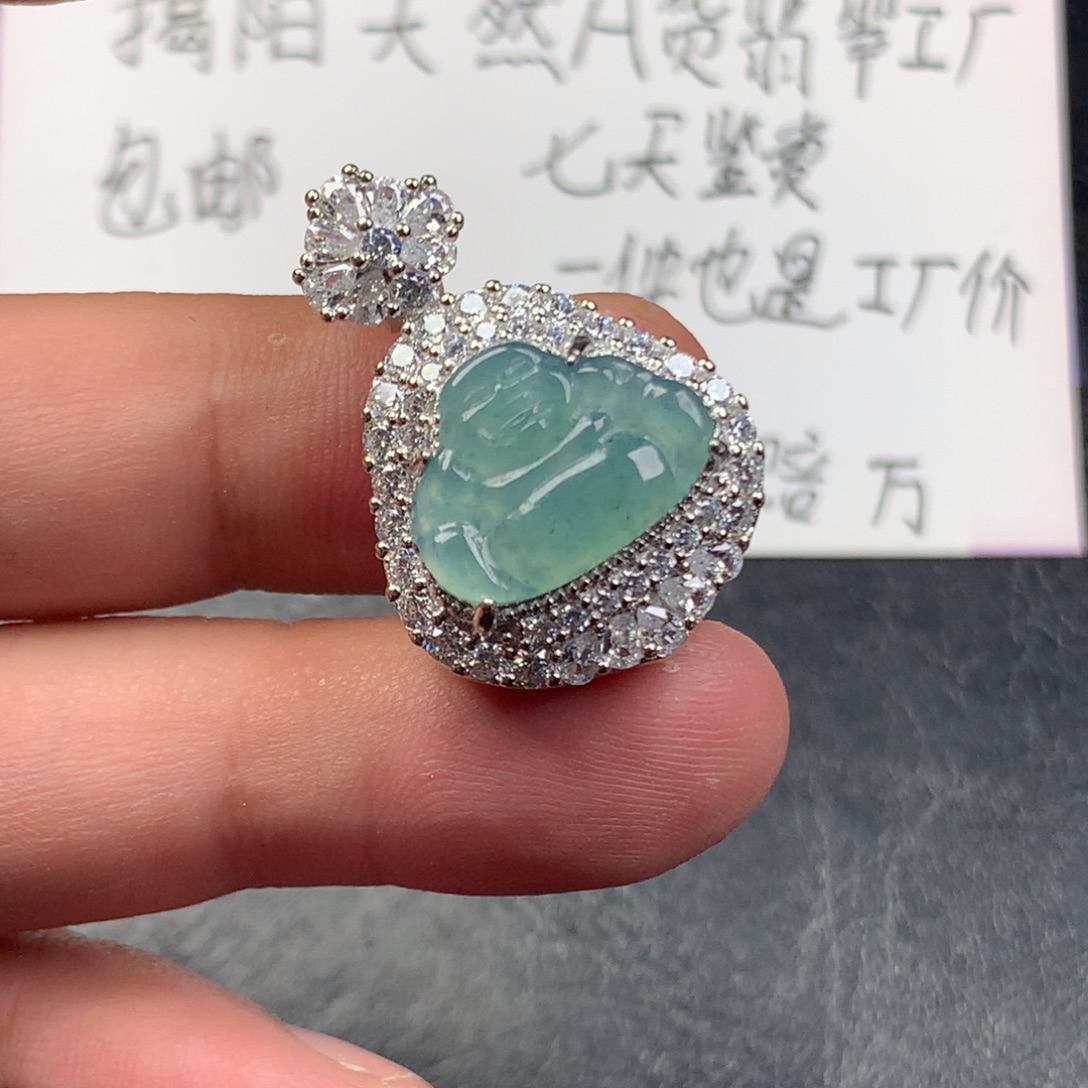 颈饰未镶嵌翡翠佛公