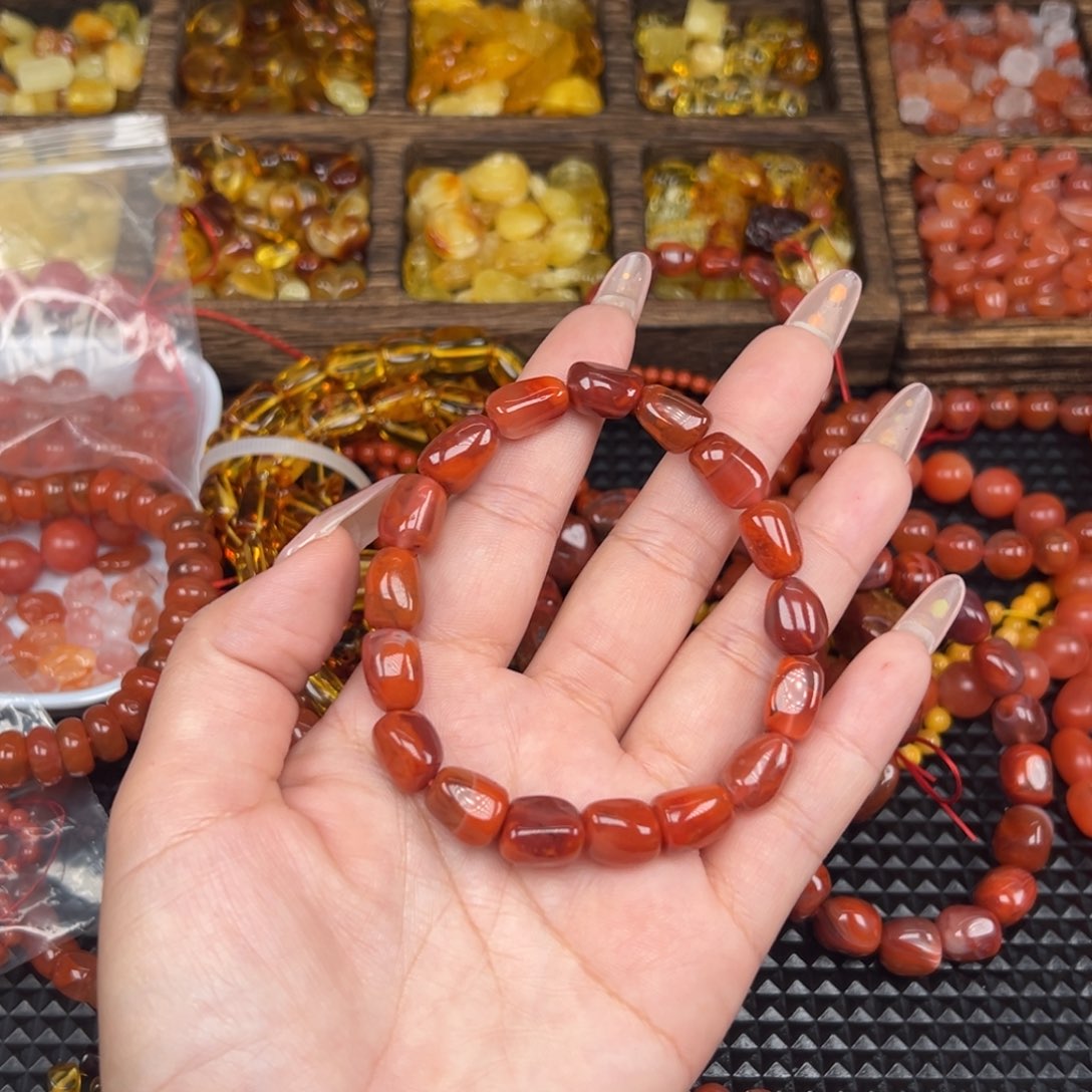 南红玛瑙未镶嵌手链