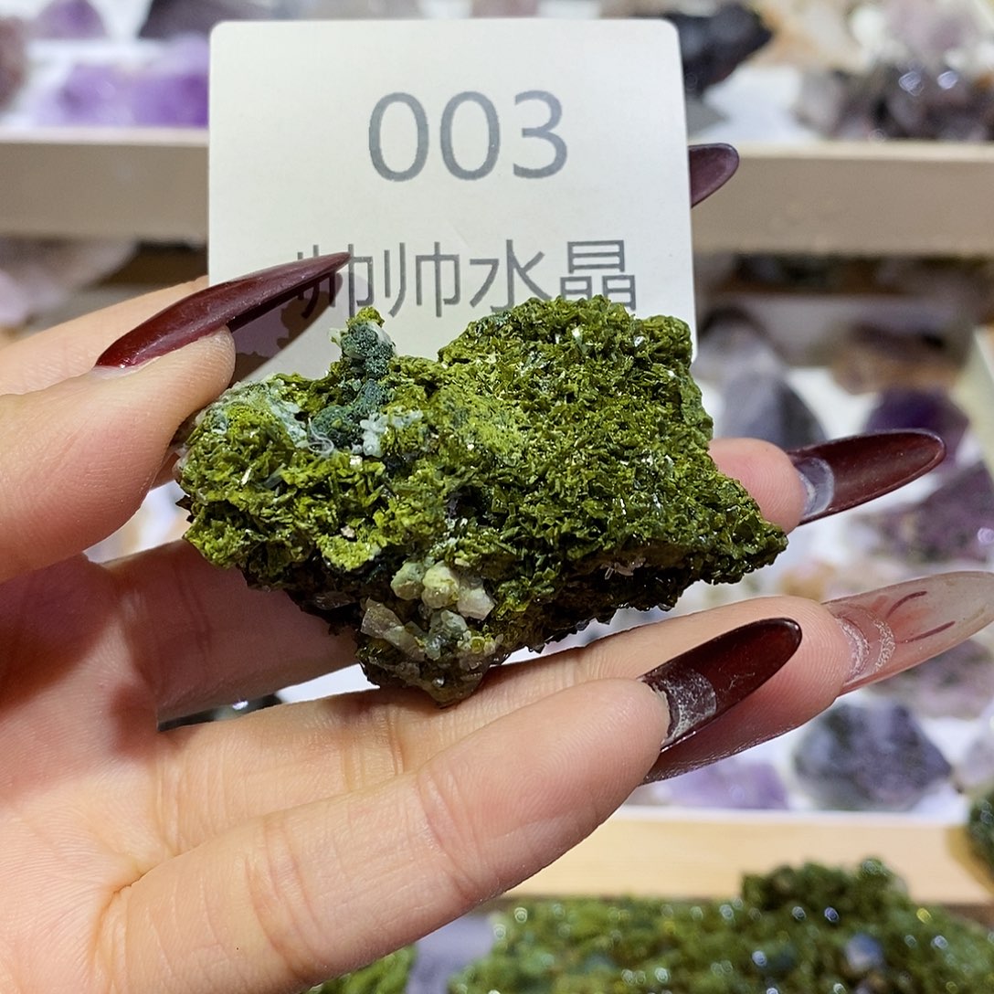 未镶嵌珠宝半成品水晶、*003