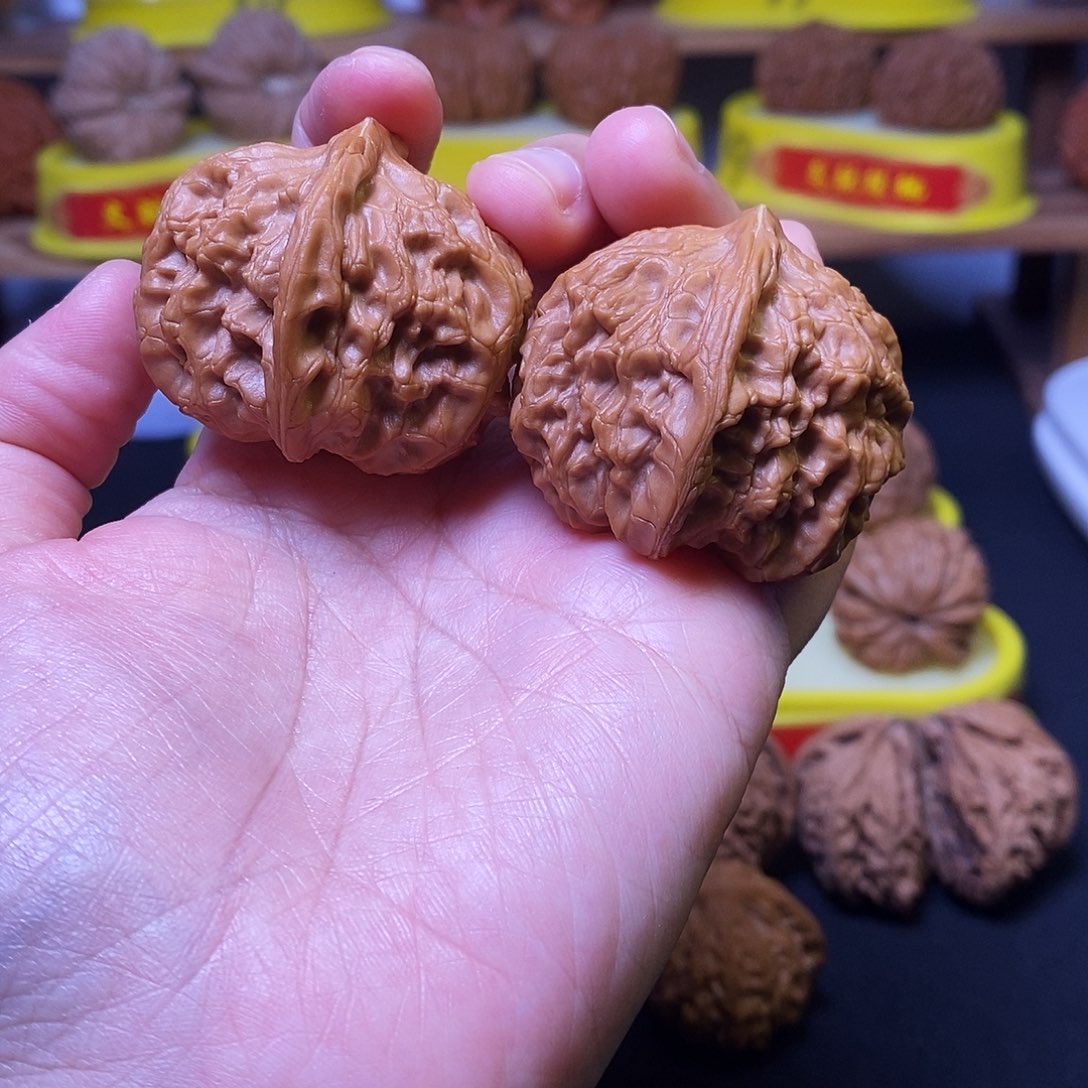 把件文玩核桃玉枕