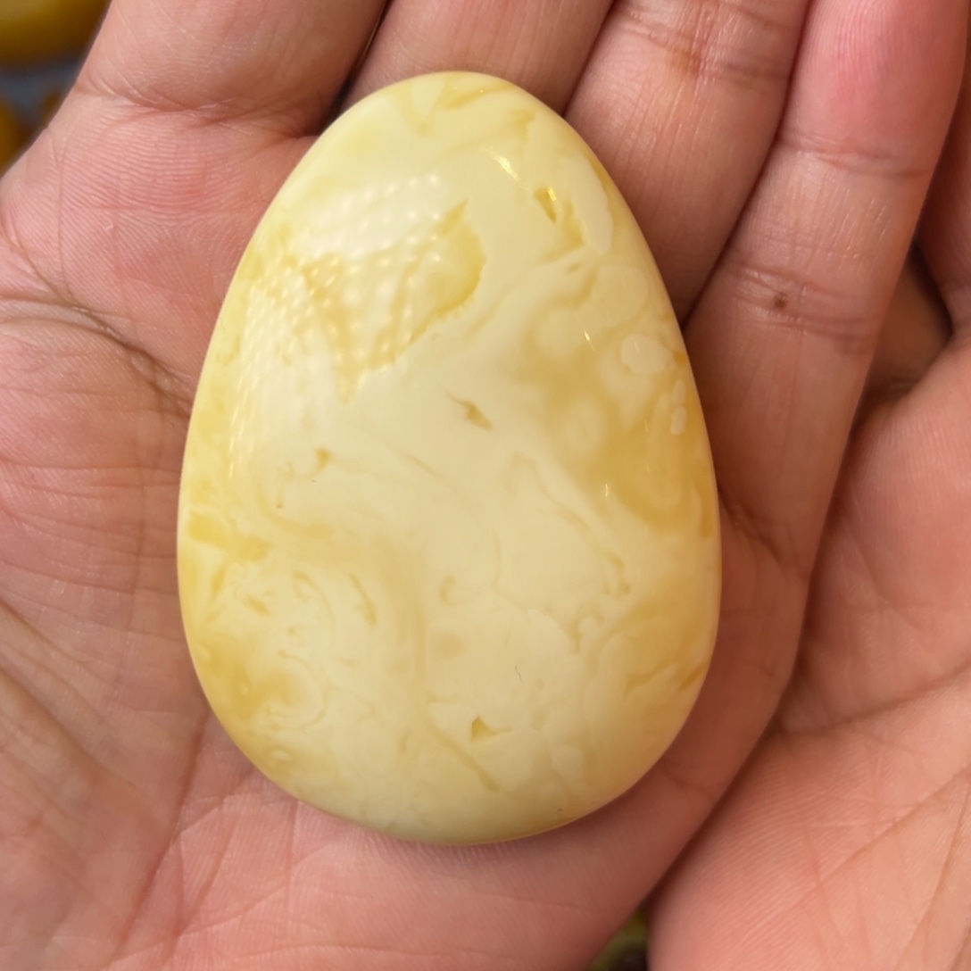 琥珀吊坠(不含链)未镶嵌