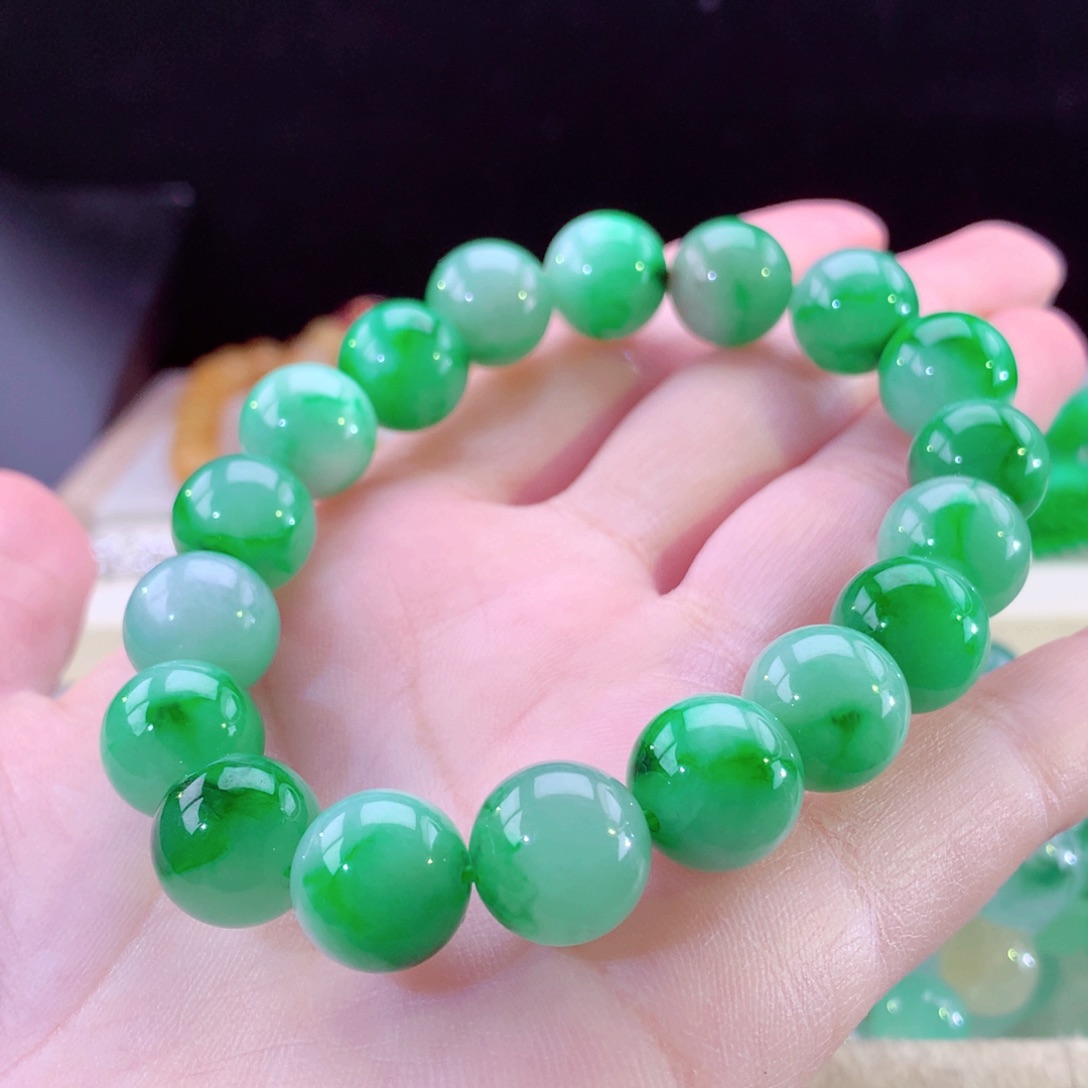 翡翠手链未镶嵌卡11.8