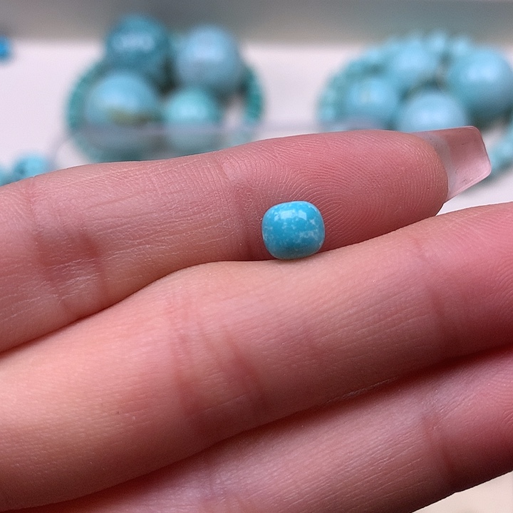 白***白南红玛瑙未镶嵌珠宝奇石