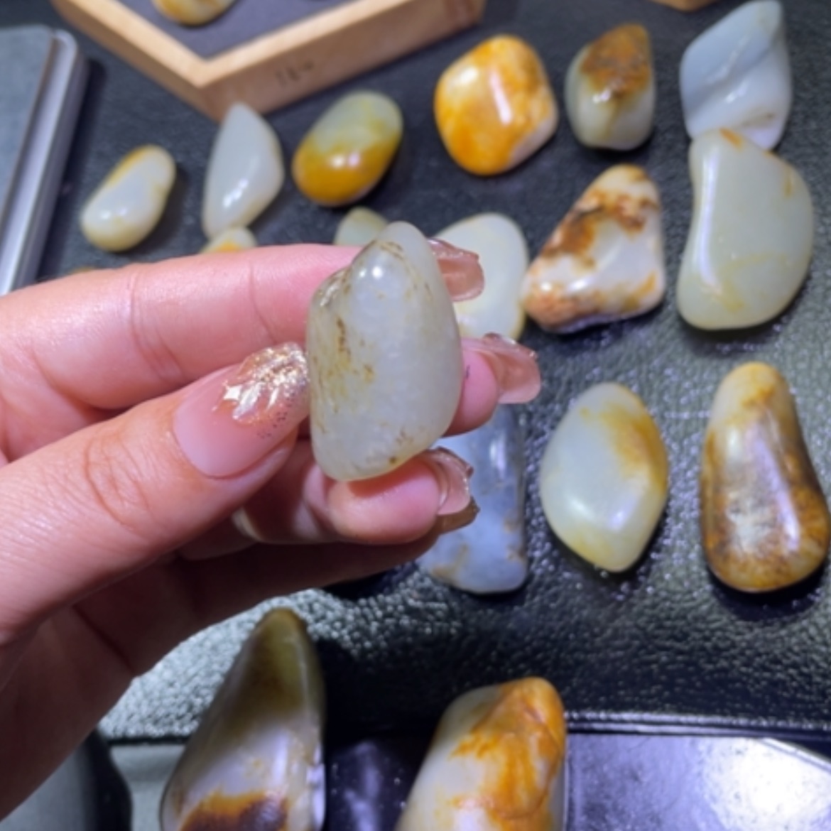 【闪购商品】和田玉未镶嵌颈饰