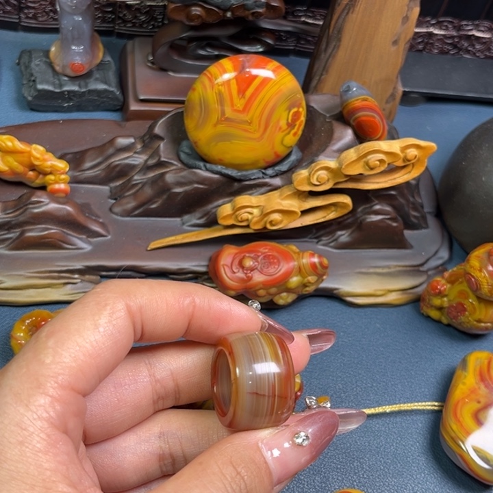 玛瑙/玉髓未镶嵌颈饰