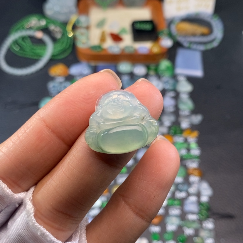 【闪购商品】翡翠挂件未镶嵌佛