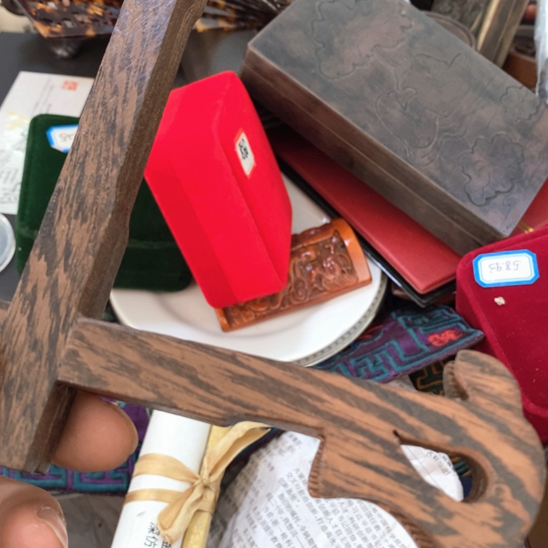 瓷片哈哈哈哈哈哈哈哈