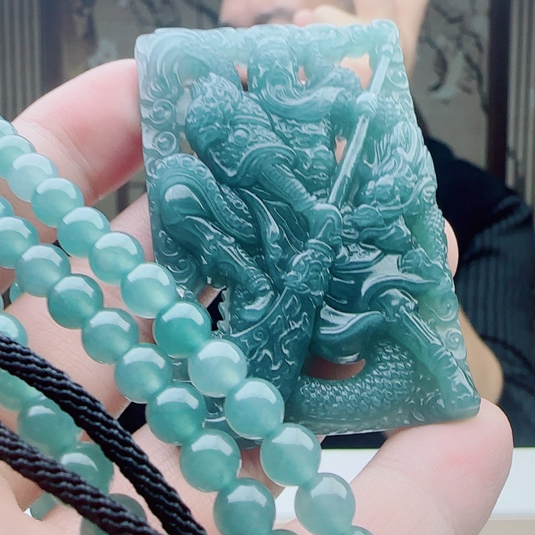 颈饰未镶嵌翡翠21112222