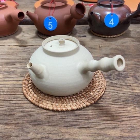 可**人吴永华砂铫白泥煮水壶一个