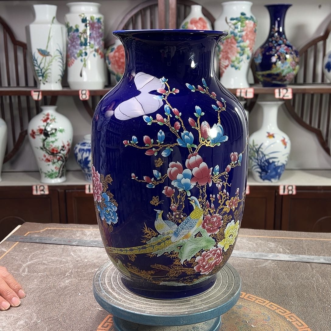 陶摆件景德镇陶瓷大冬景泰蓝