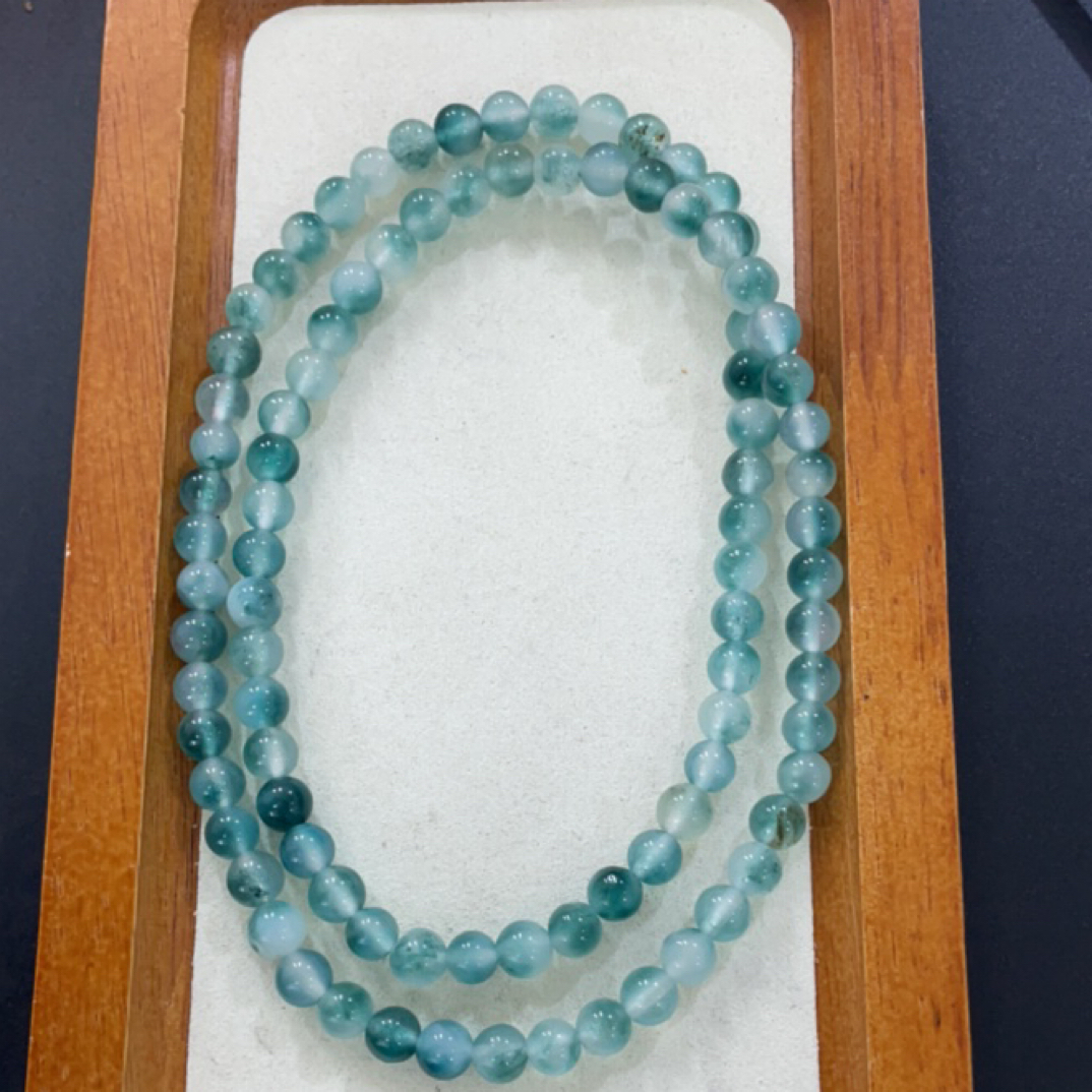   235  卡6乌绿三圈项链