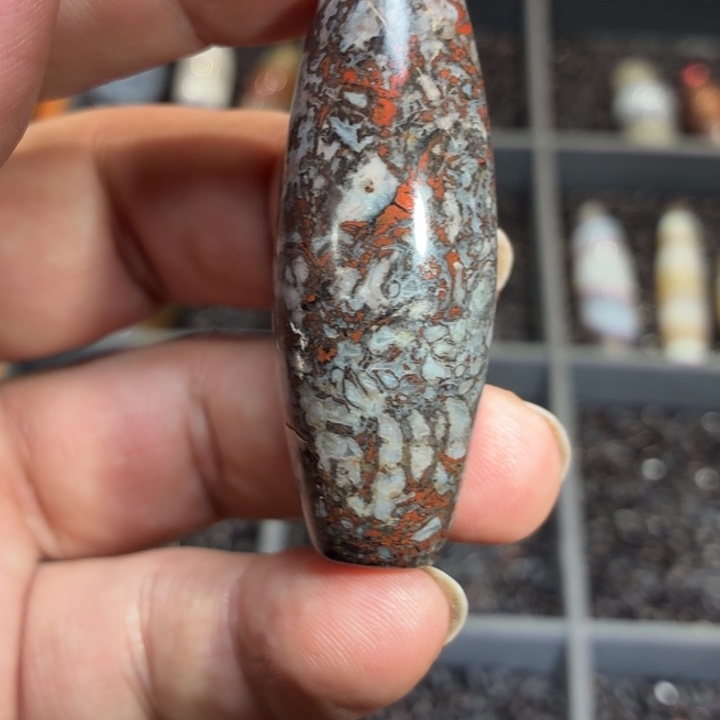 宗***施玛瑙/玉髓散珠114