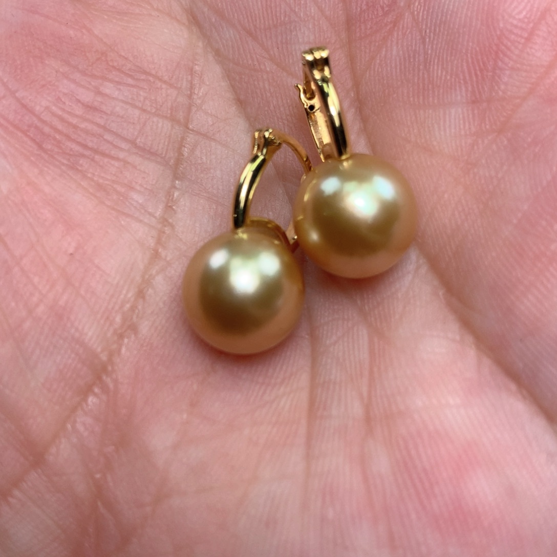 海水珍珠耳饰18K金镶嵌