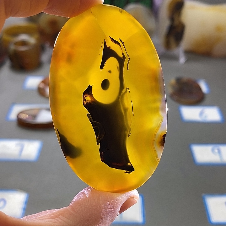 玛瑙/玉髓未镶嵌珠宝半成品104