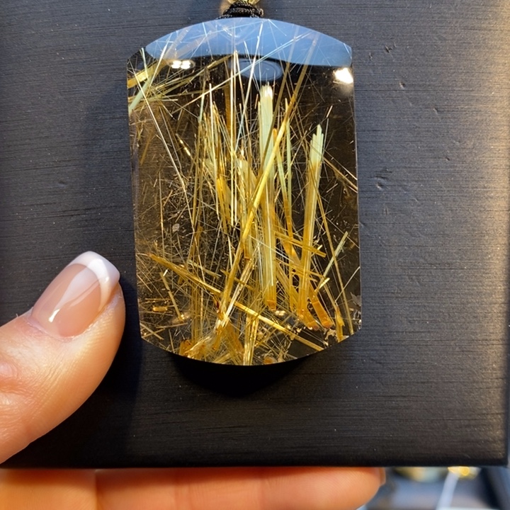 未镶嵌发晶颈饰钛晶平安无事牌吊坠