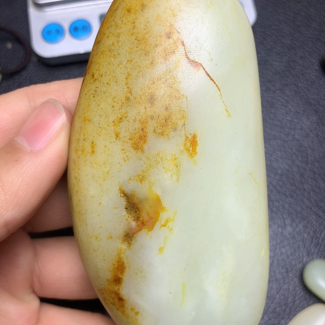 满***号和田玉未镶嵌挂件