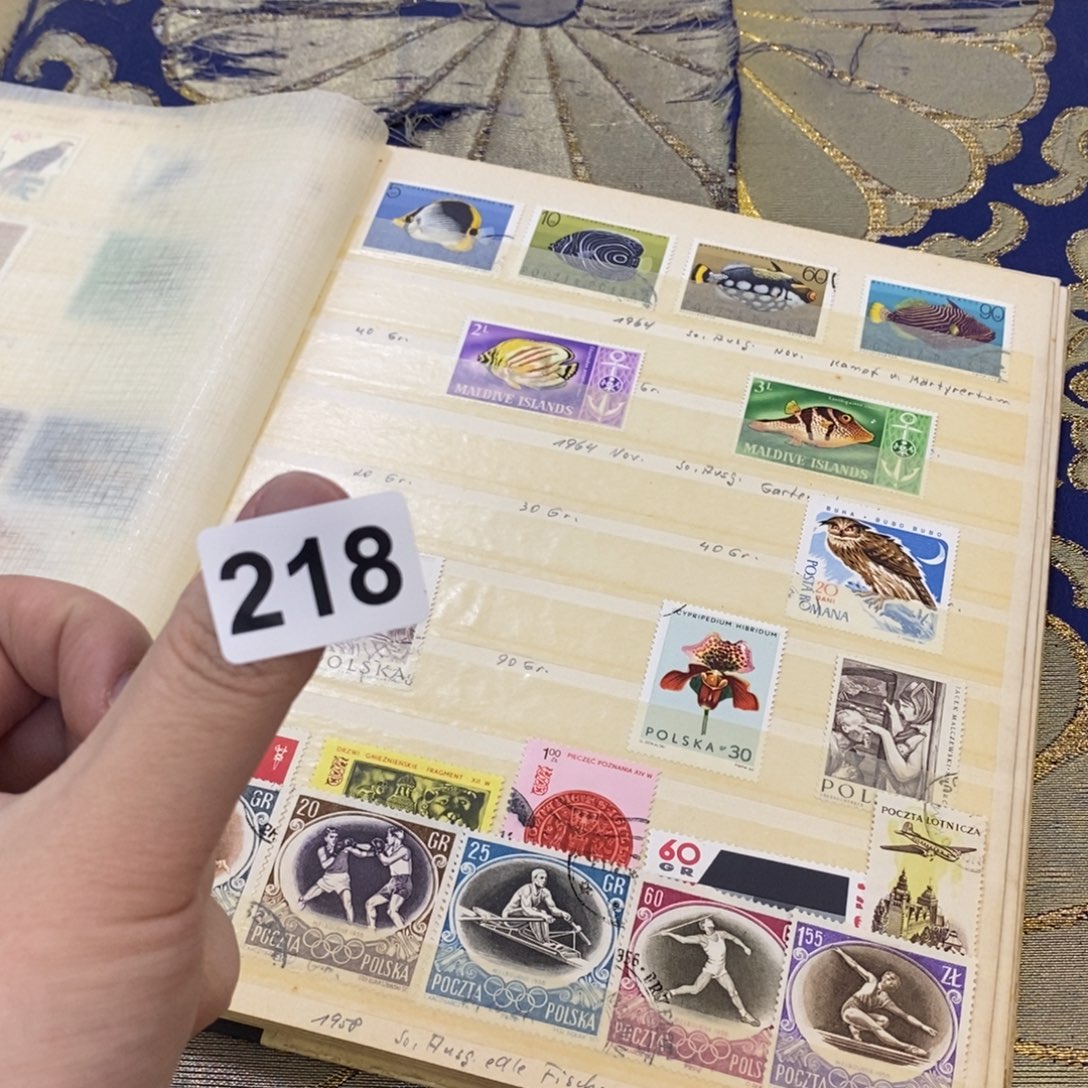 多国人物建筑邮票