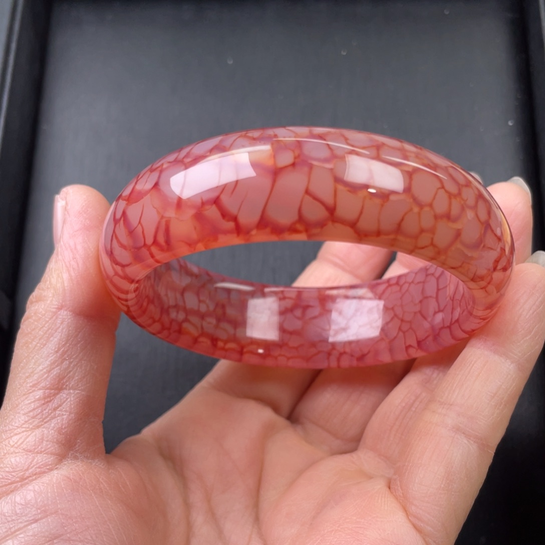 玛瑙/玉髓手镯未镶嵌58圈口