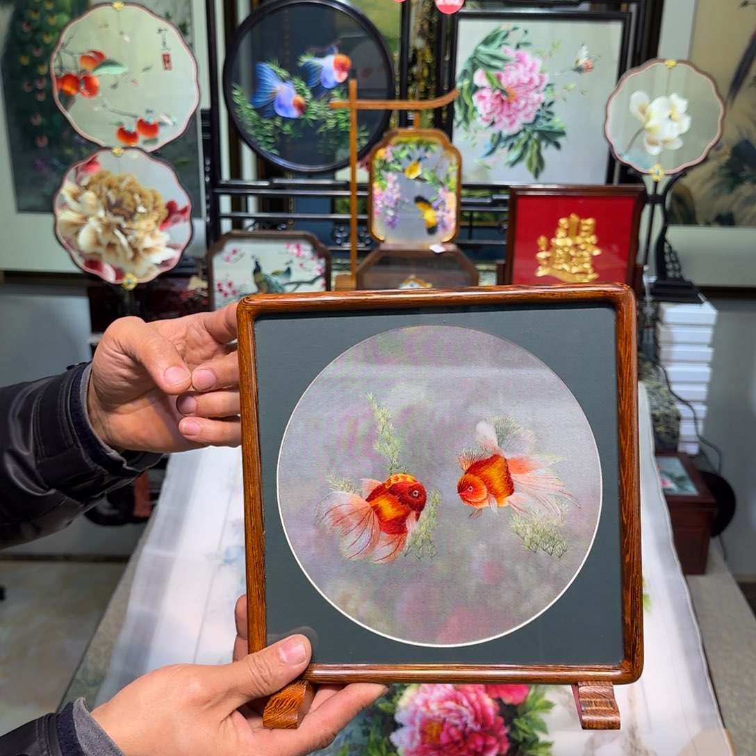 刺绣刺绣工艺精湛