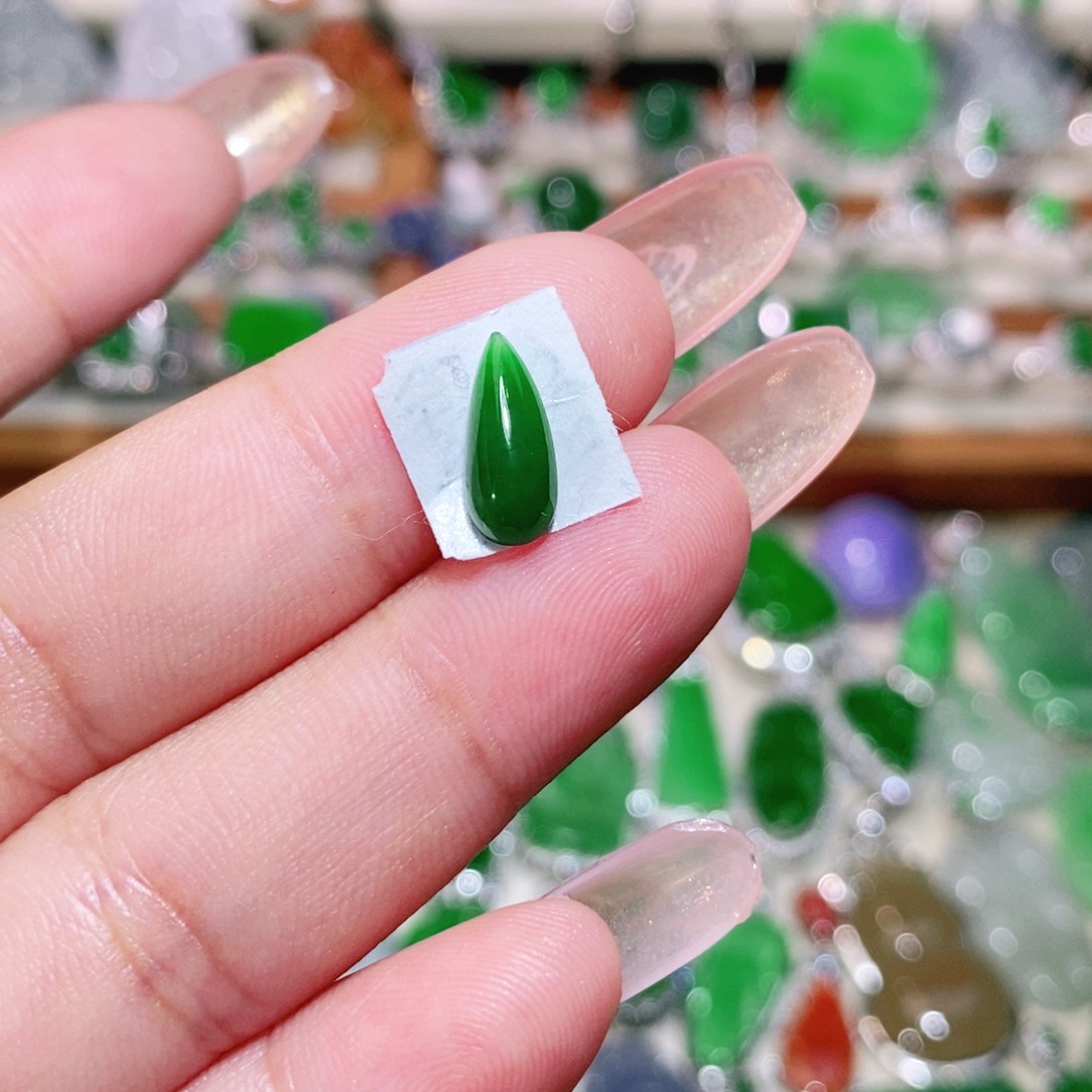 【闪购商品】未镶嵌挂件翡翠