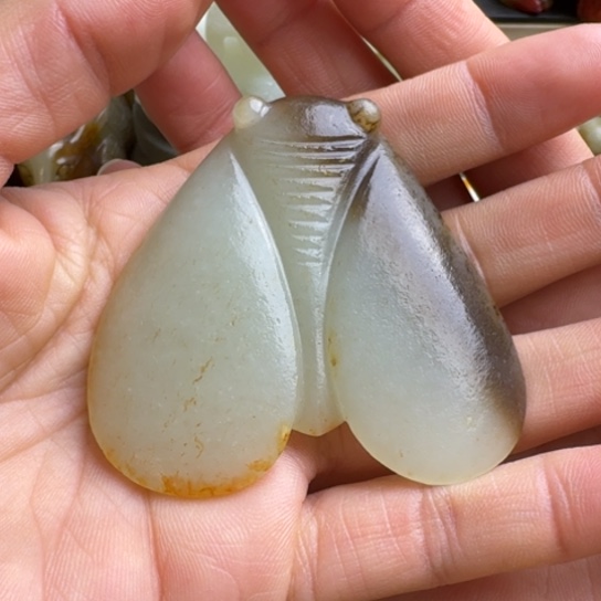 和田玉挂件未镶嵌千**行