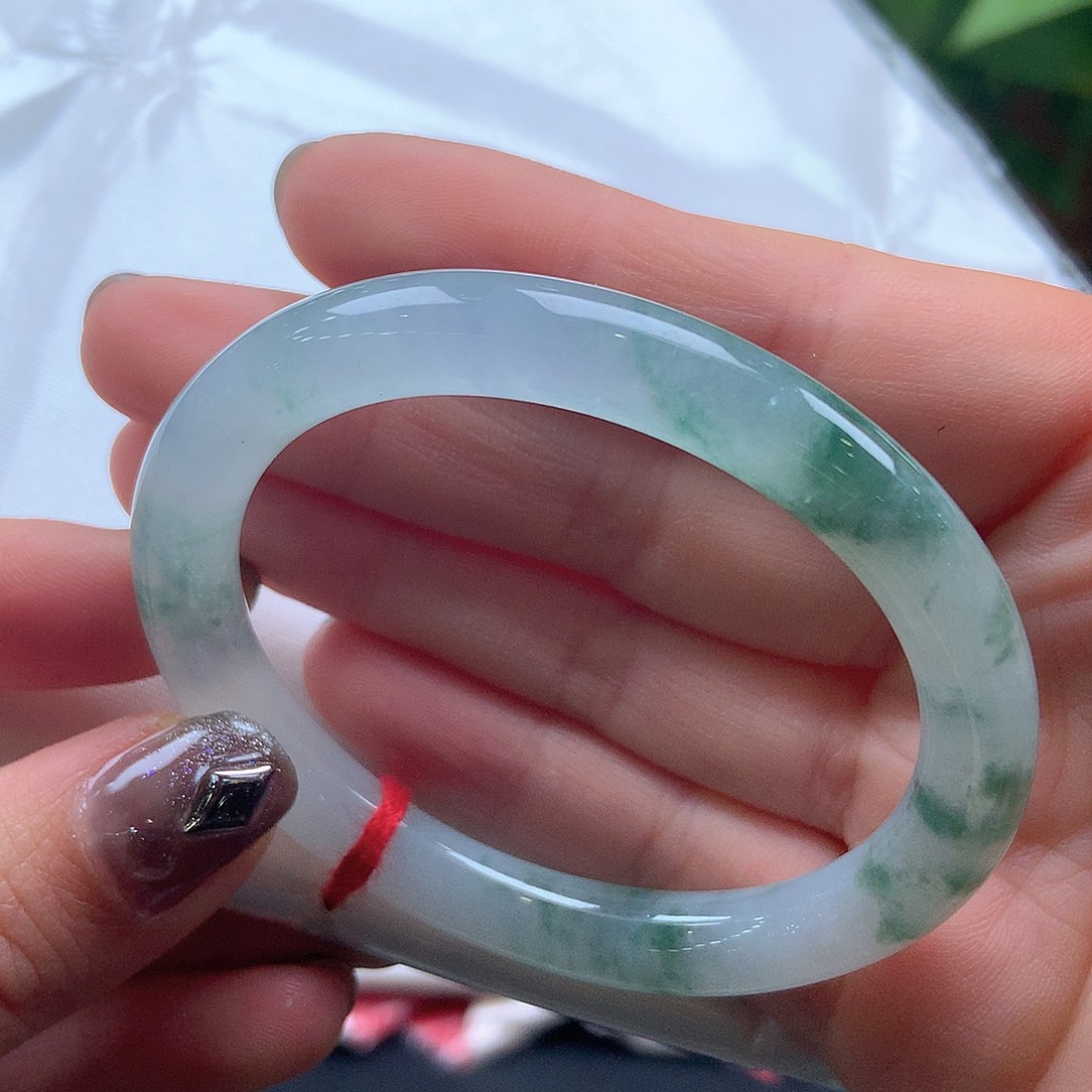 翡翠未镶嵌手镯14冰飘花贵妃